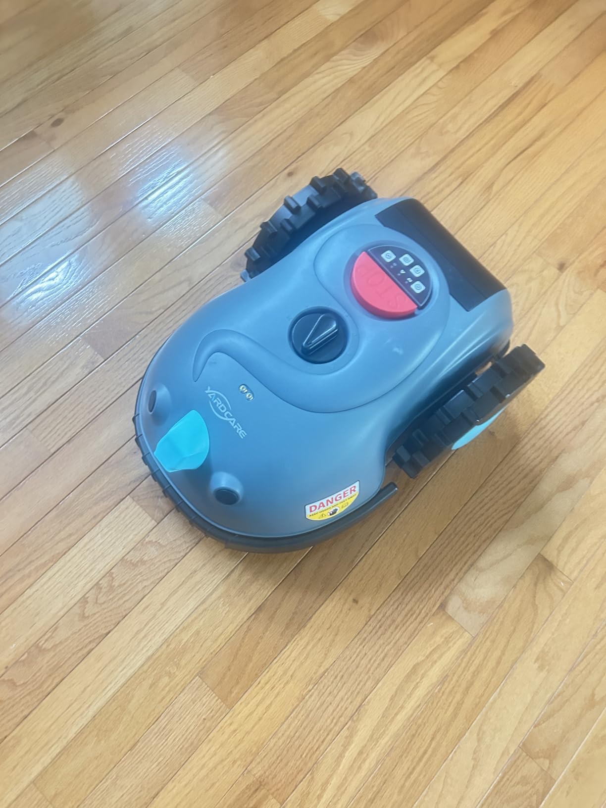 YARDCARE V100 Robot Lawn Mower, HD Vision for Small Lawns Up to 1600 sq ft customer photo 2