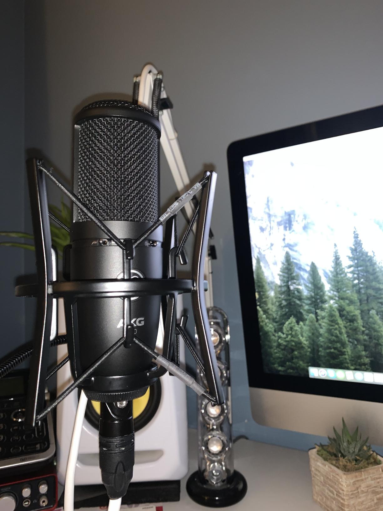 LyxPro MKS1-B Condenser Microphone Shock Mount, Anti-Vibration, Black customer photo 1