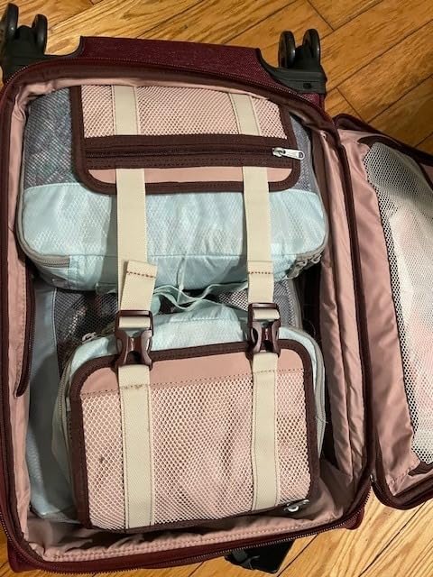 Travelpro Platinum Elite Checked Luggage Spinner, Black, 25-Inch customer photo 2