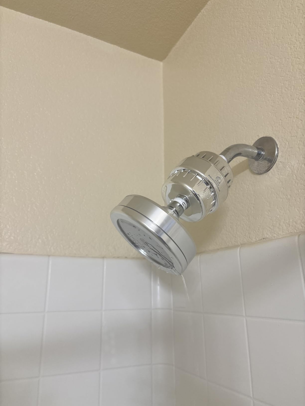 AquaHomeGroup Filtered Shower Head, 20+3 Stage, Reduces Chlorine, Chrome customer photo 1