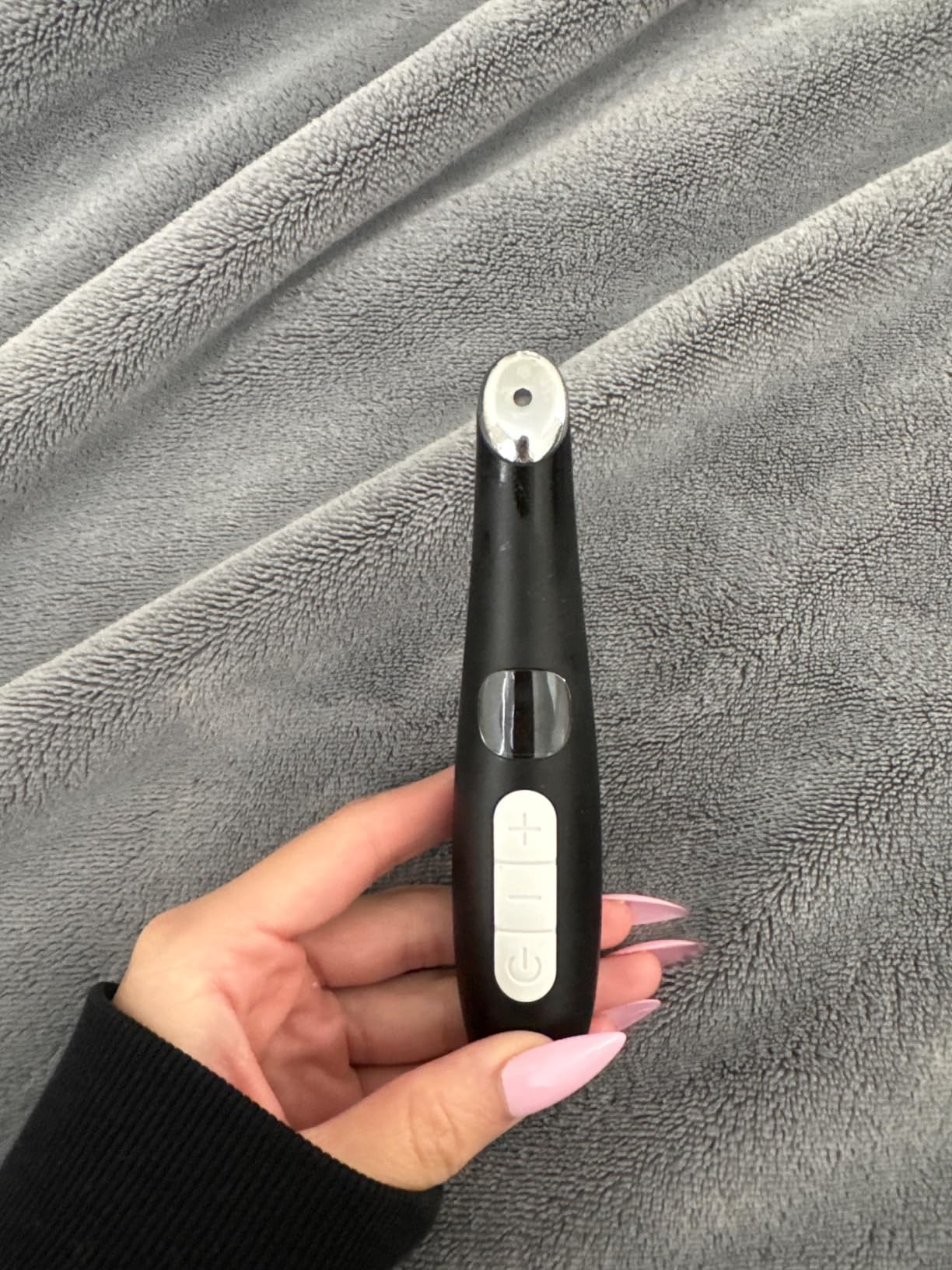 Heated Eye Wand, 3-in-1 Vibrating Eye Lift Wand, White customer photo 1