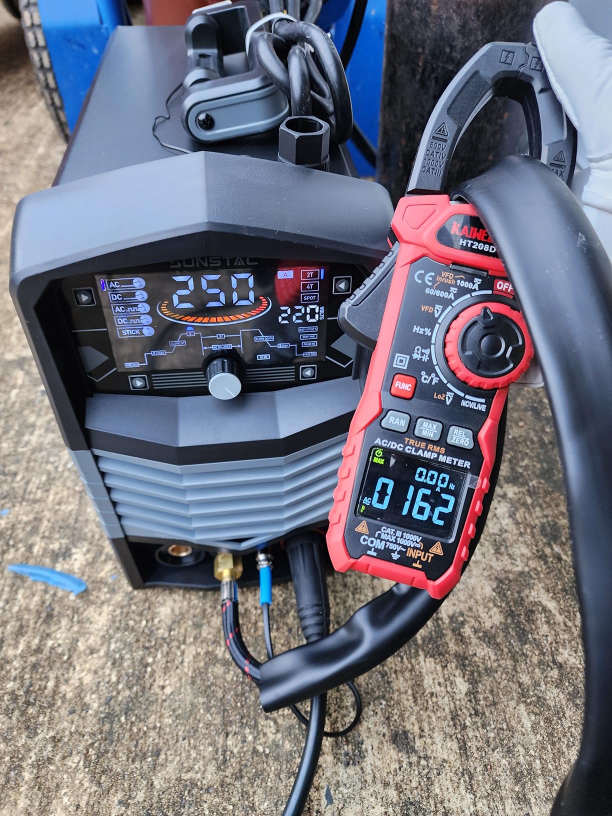 Sunstac 250A Aluminum TIG Welder with Pulse ACDC Foot Pedal Control customer photo 1