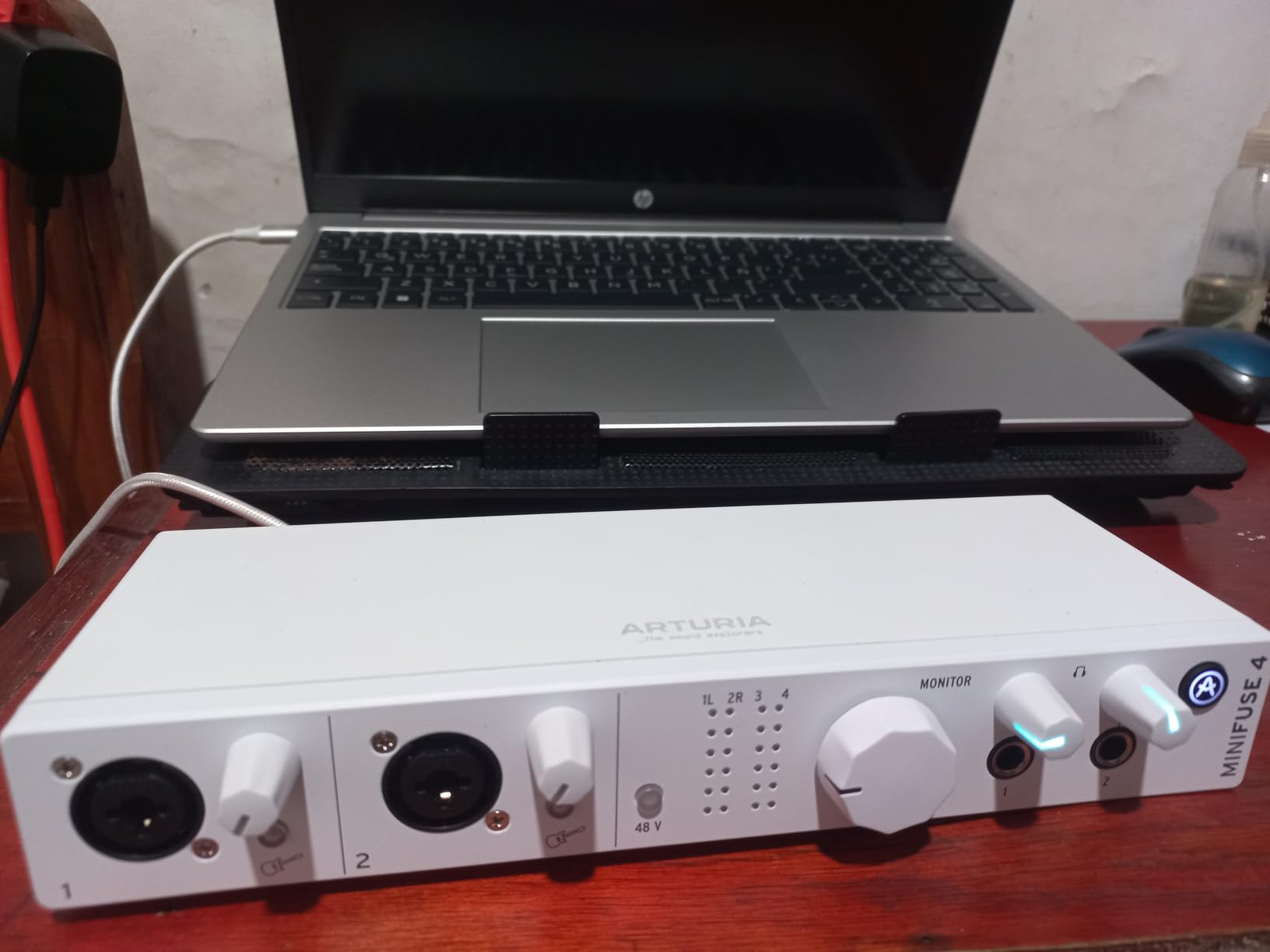 Arturia MiniFuse USB-C Audio Interface (Champagne, MiniFuse 4) customer photo 1